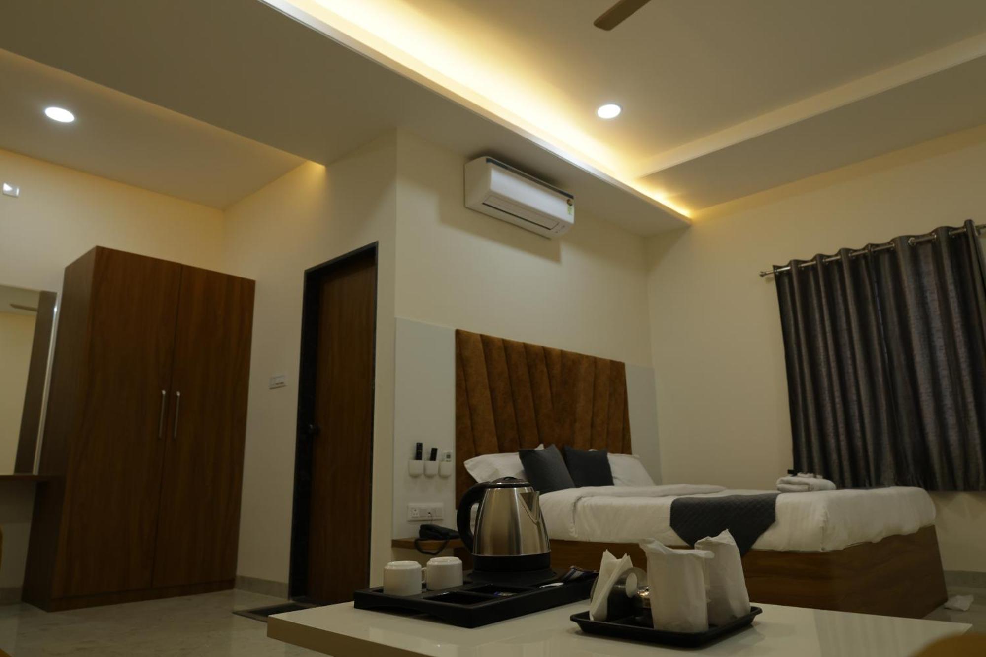 Hotel The Prime Land Hoshangabad 외부 사진